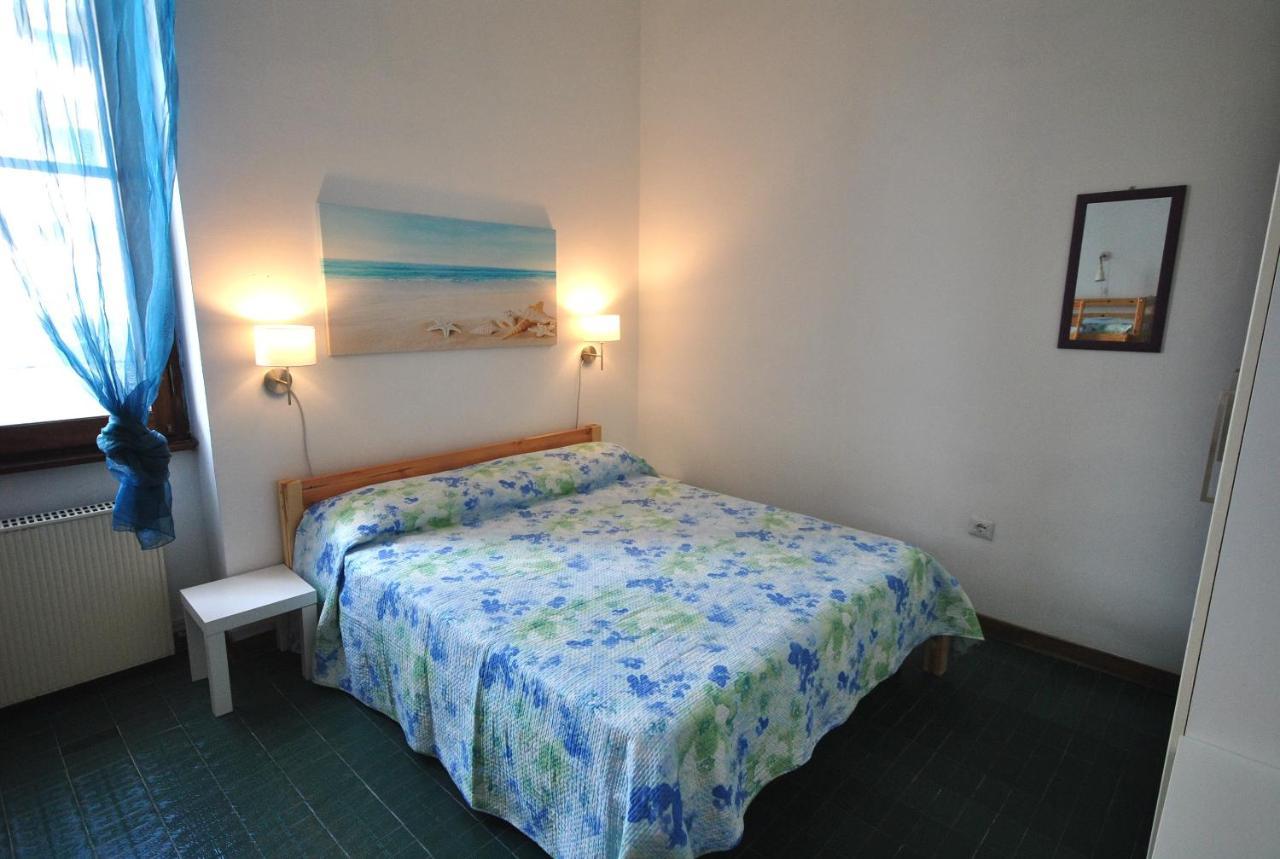 Holiday Residence Rifugio Орозеи Екстериор снимка