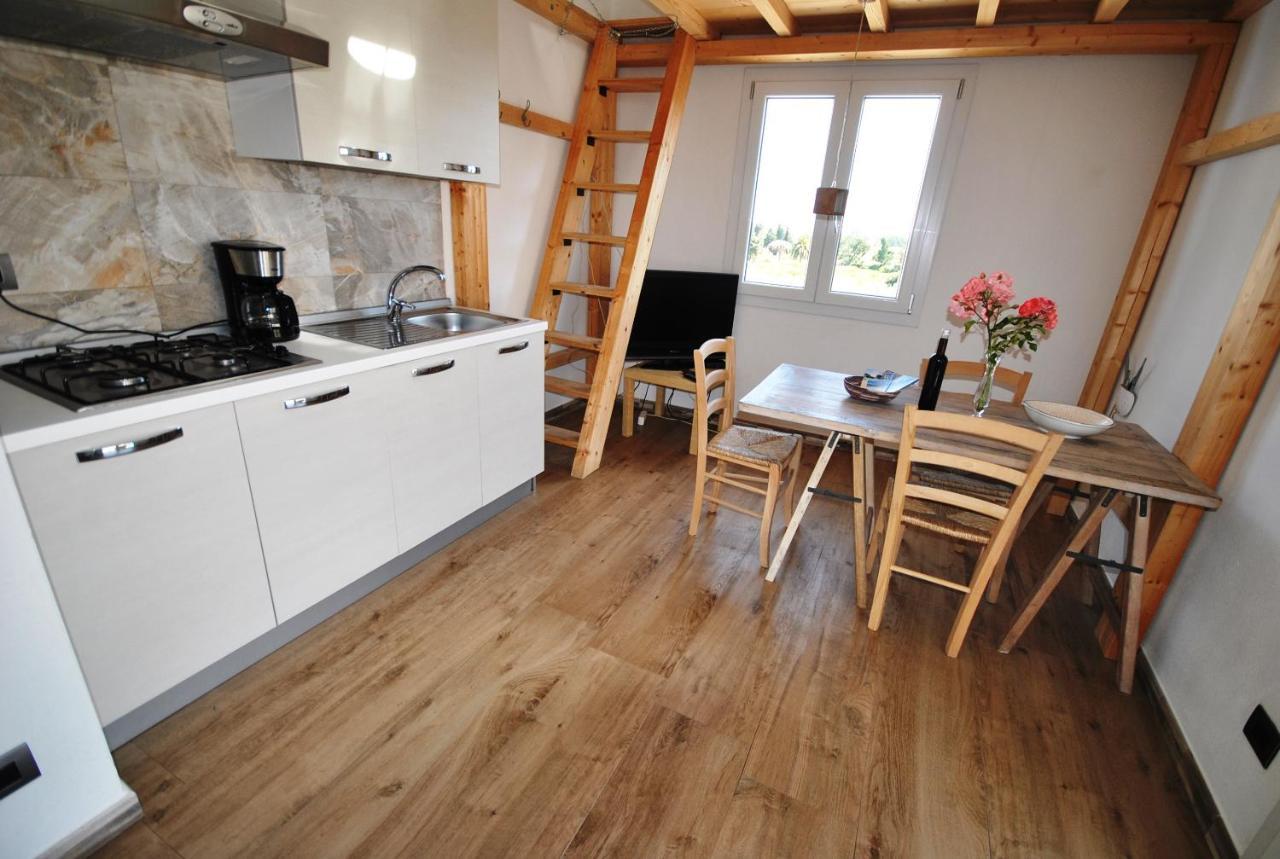 Holiday Residence Rifugio Орозеи Екстериор снимка