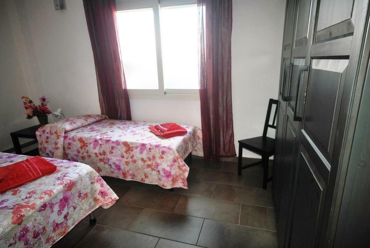 Holiday Residence Rifugio Орозеи Екстериор снимка